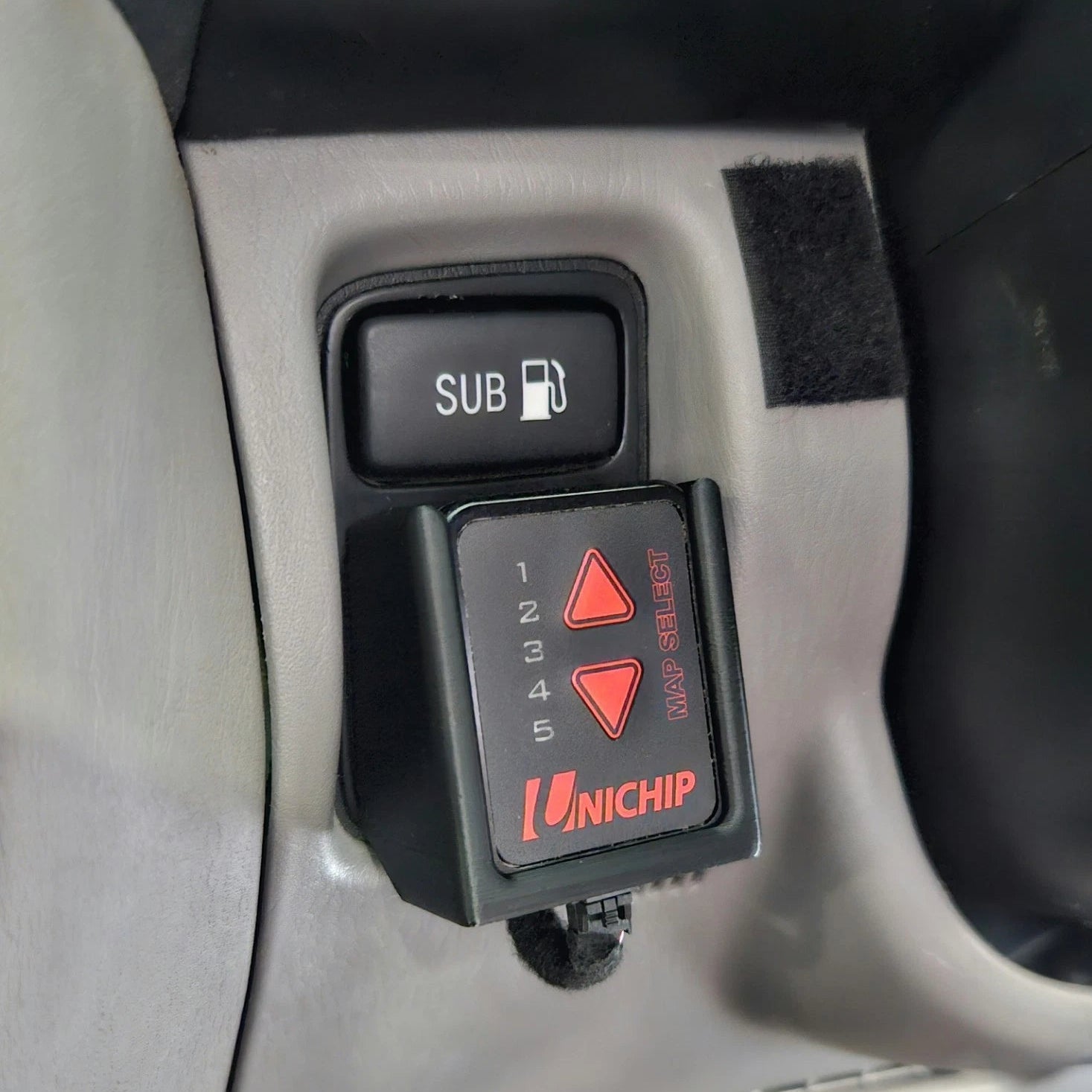 100 Series Unichip 5 Map Select Mount